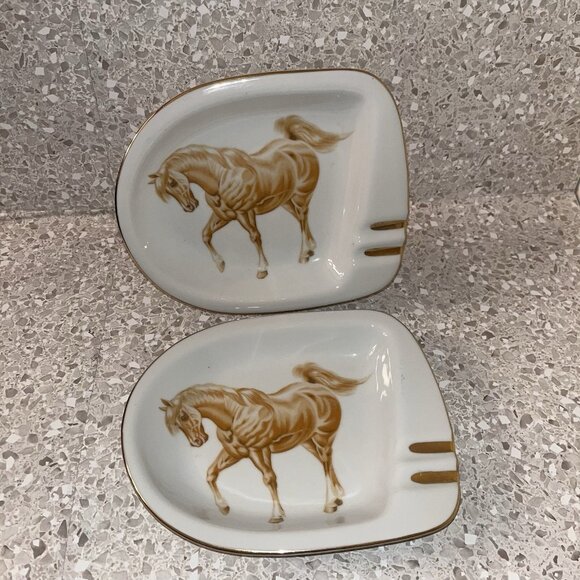Norleans Vintage Prancing Stallion Ashtray Set of 2 MCM Gold Trim Horse Den Barn - Picture 2 of 5